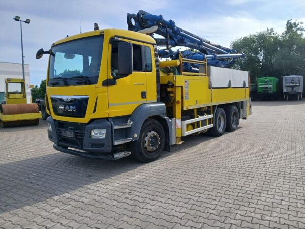 29639ebf-763c-40b2-8df4-4465487ff60b (Copy) Pompa do betonu Putzmeister M 24 - 4 na podwoziu MAN TGS 26.360