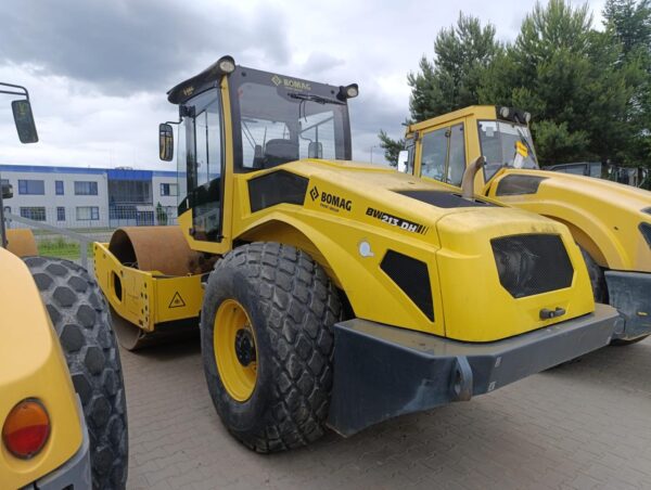 Bomag BW213 DH-5