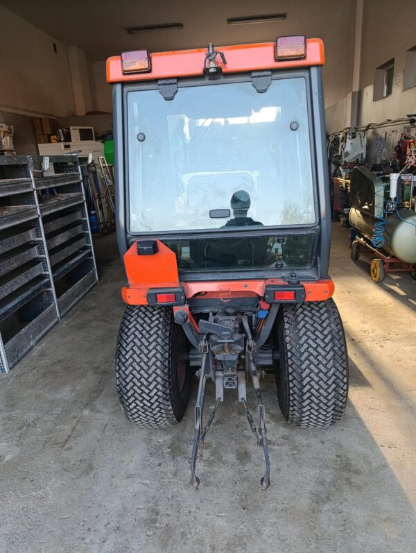 KUBOTA B4
