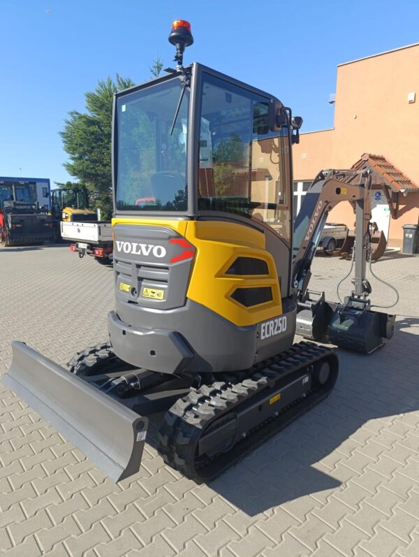 volvo25