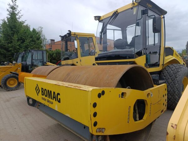 Bomag BW213 DH-5