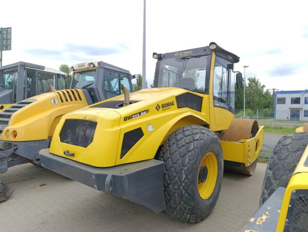 Bomag BW213 DH-5