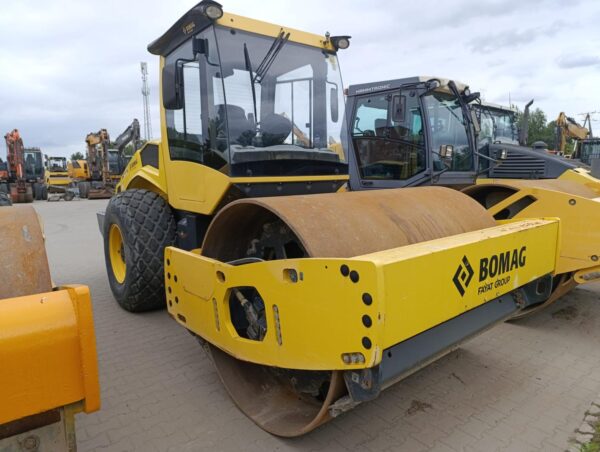Bomag BW213 DH-5