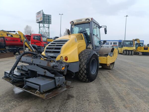 HAMM H13i
