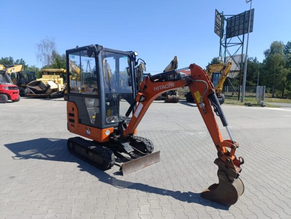 Hitachi ZX 19-6 CR
