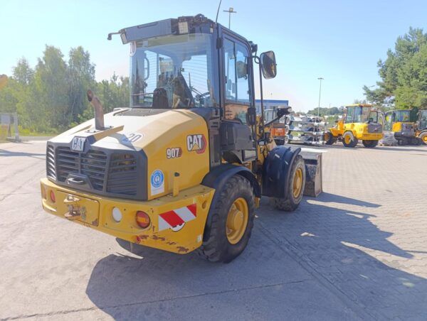 Ładowarka CAT 907