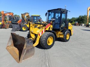 Ładowarka CAT 907