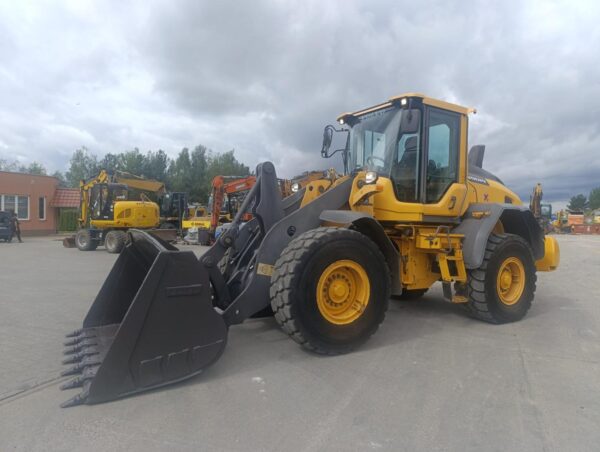 Ładowarka VOLVO L90H