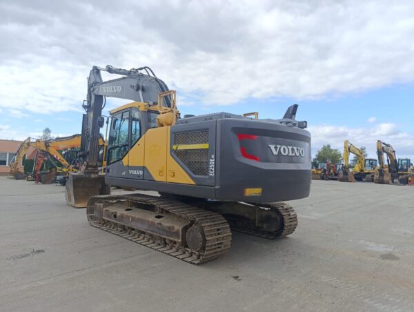 Volvo EC250 ENL Banan