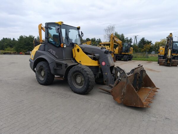 Ładowarka Mecalac AS700