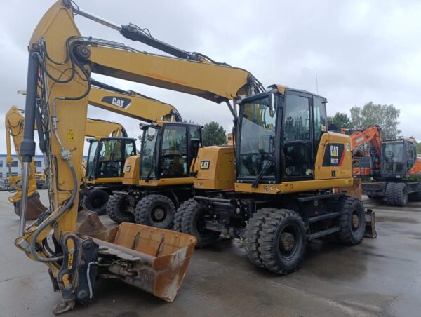 Cat M317F