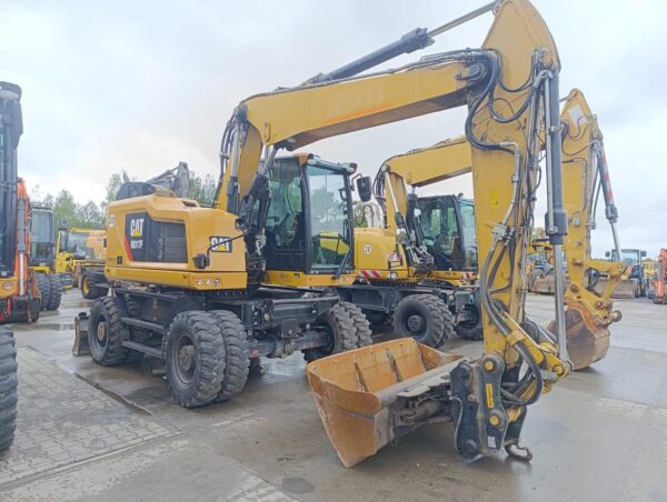 Cat M317F