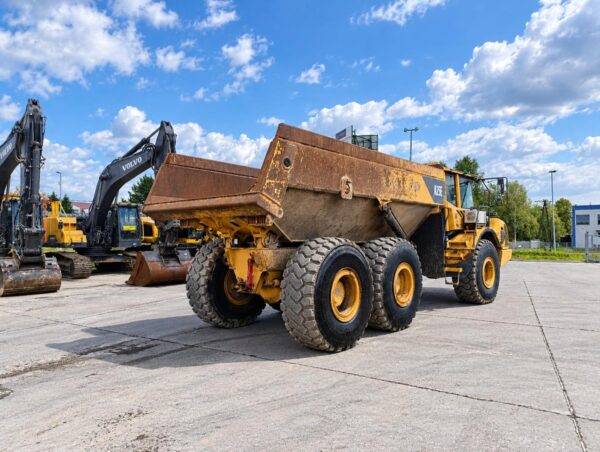 VOLVO A25E – WOZIDŁO PRZEGUBOWE