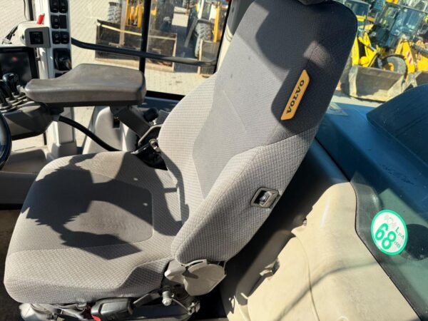 ładowarka VOLVO L110H z 2015 roku WAGA, ŁYŻKA WYS.wysypu