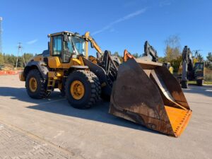 ładowarka VOLVO L110H z 2015 roku WAGA, ŁYŻKA WYS.wysypu